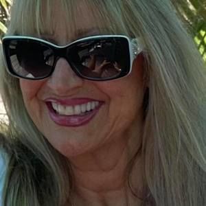 Meet your Posher, Ellen